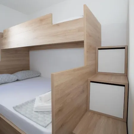 Mobile Lana * ムルテル