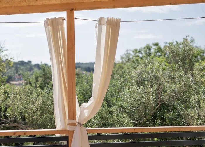 Mobile Lana Camping *