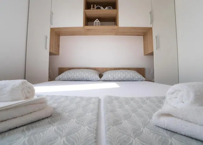 Kemping Mobile Lana Murter